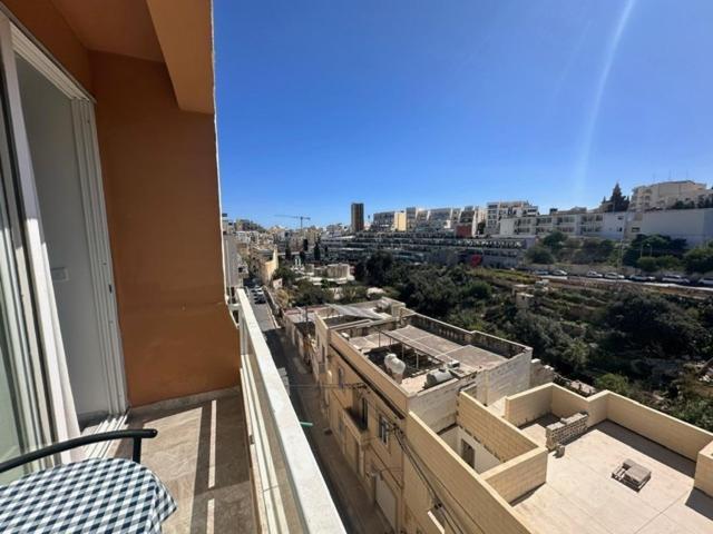 La Bella Guesthouse San Ġiljan Exterior foto